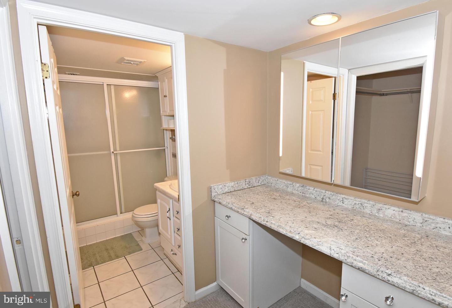 229 Canal Park Dr #404 Property Photo 20