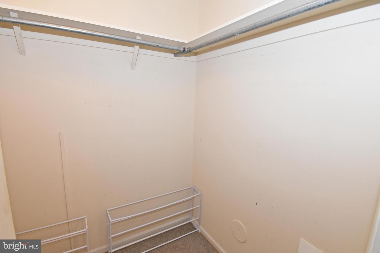 229 Canal Park Dr #404 Property Photo 22
