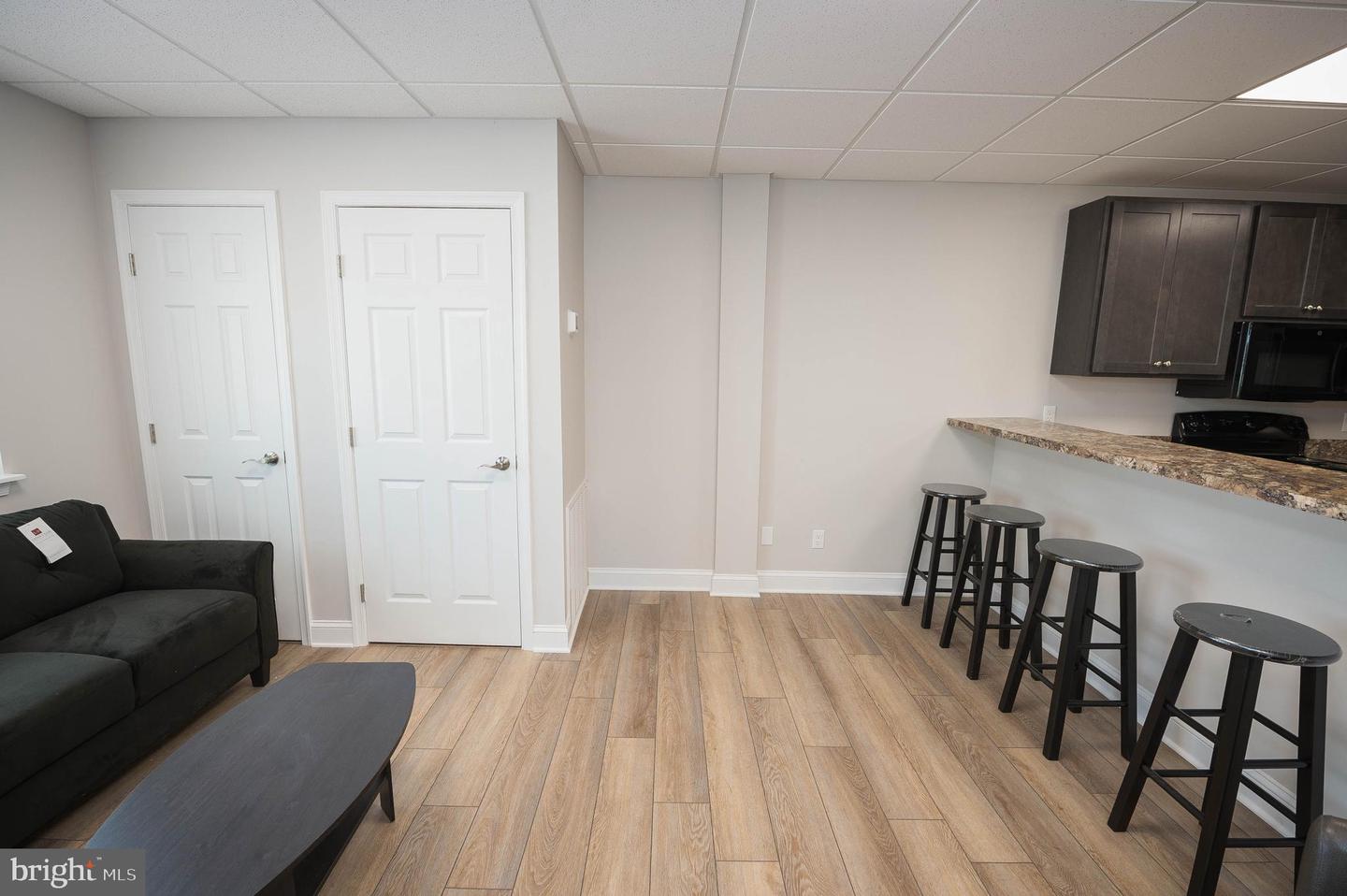 123 Bateman St #4-412a Property Photo 12