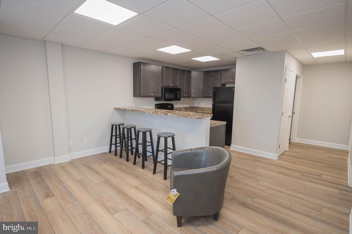 123 Bateman St #4-412a Property Photo 26
