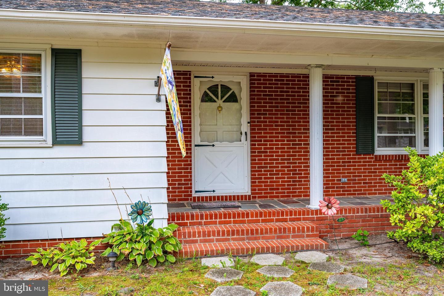 100 Barbara Ave Property Photo 60