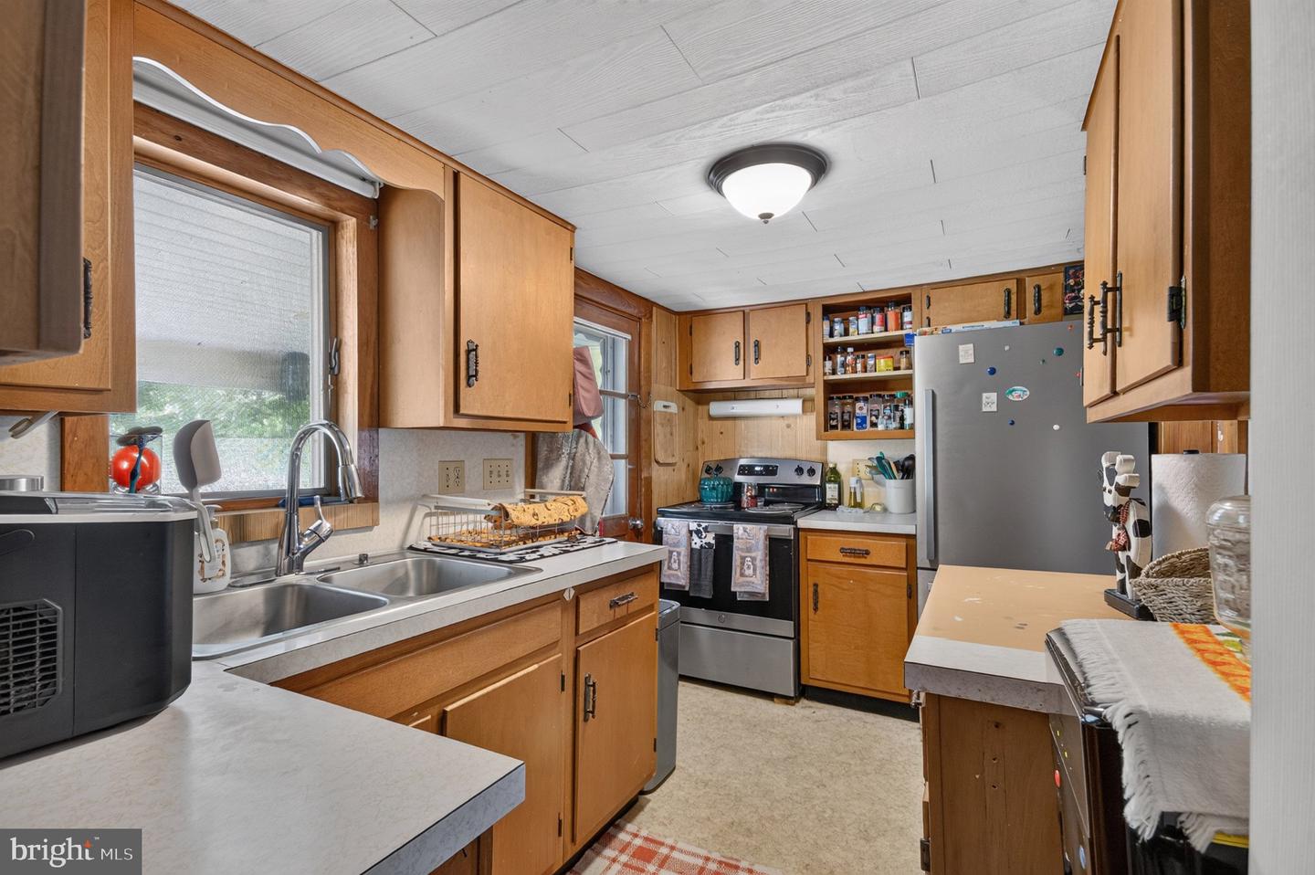 7378 Pine St Property Photo 12