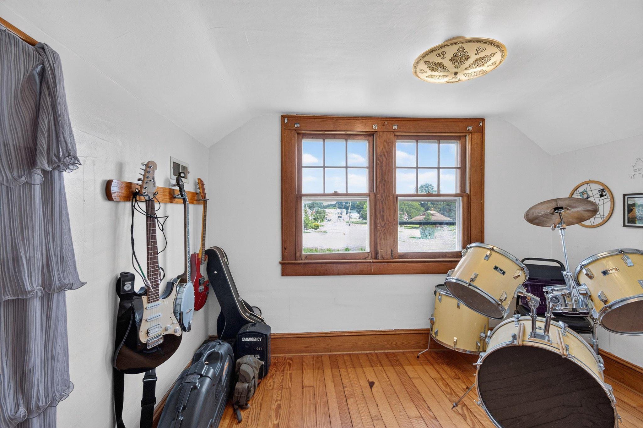 7378 Pine St Property Photo 21