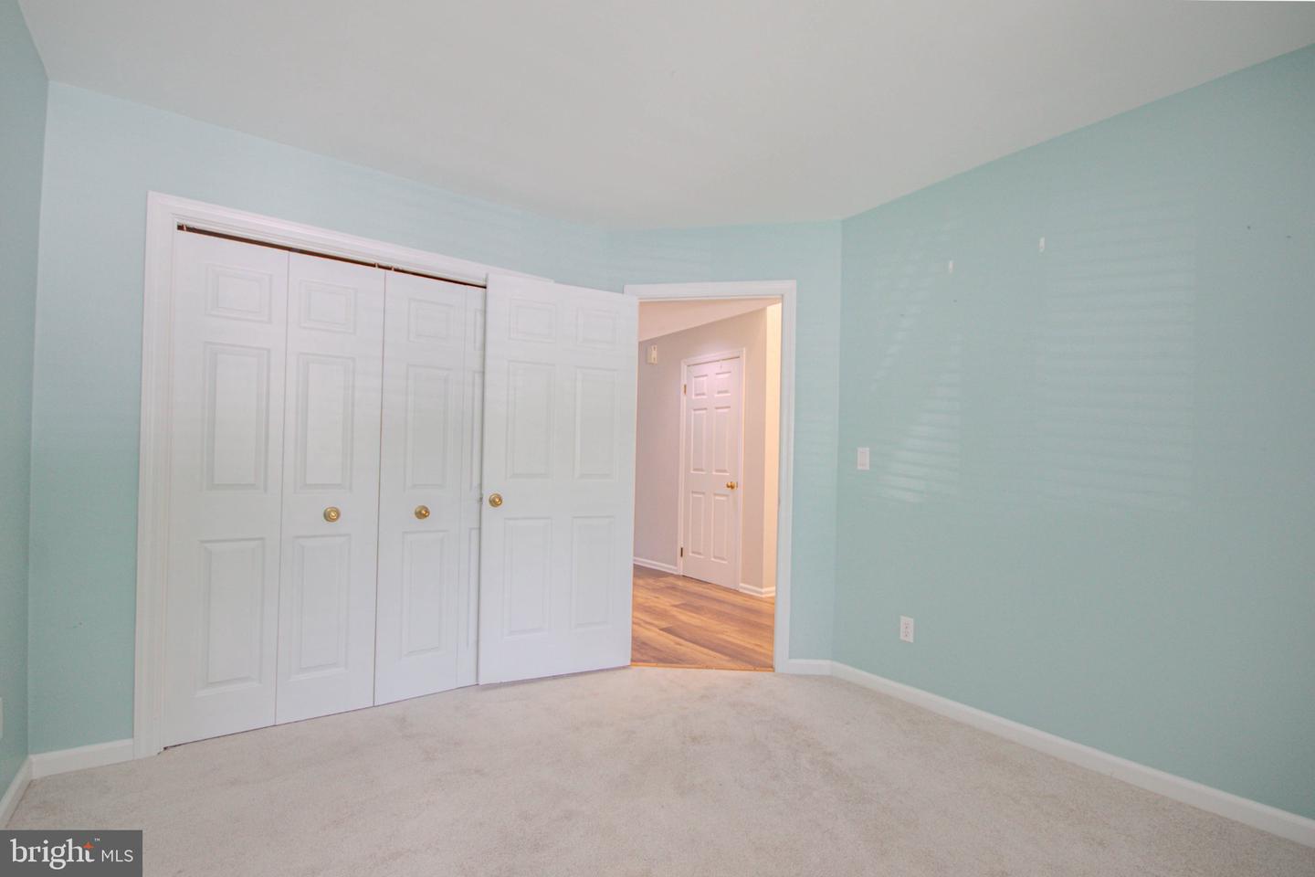 650 River Oak Ct #b-10 B Property Photo 6