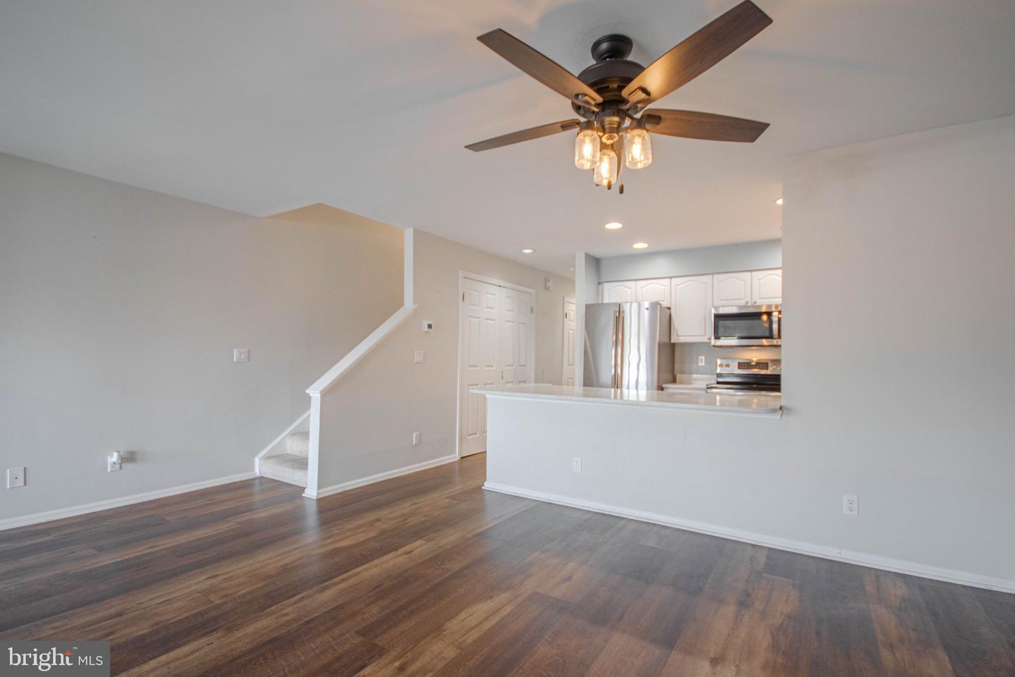650 River Oak Ct #b-10 B Property Photo 16