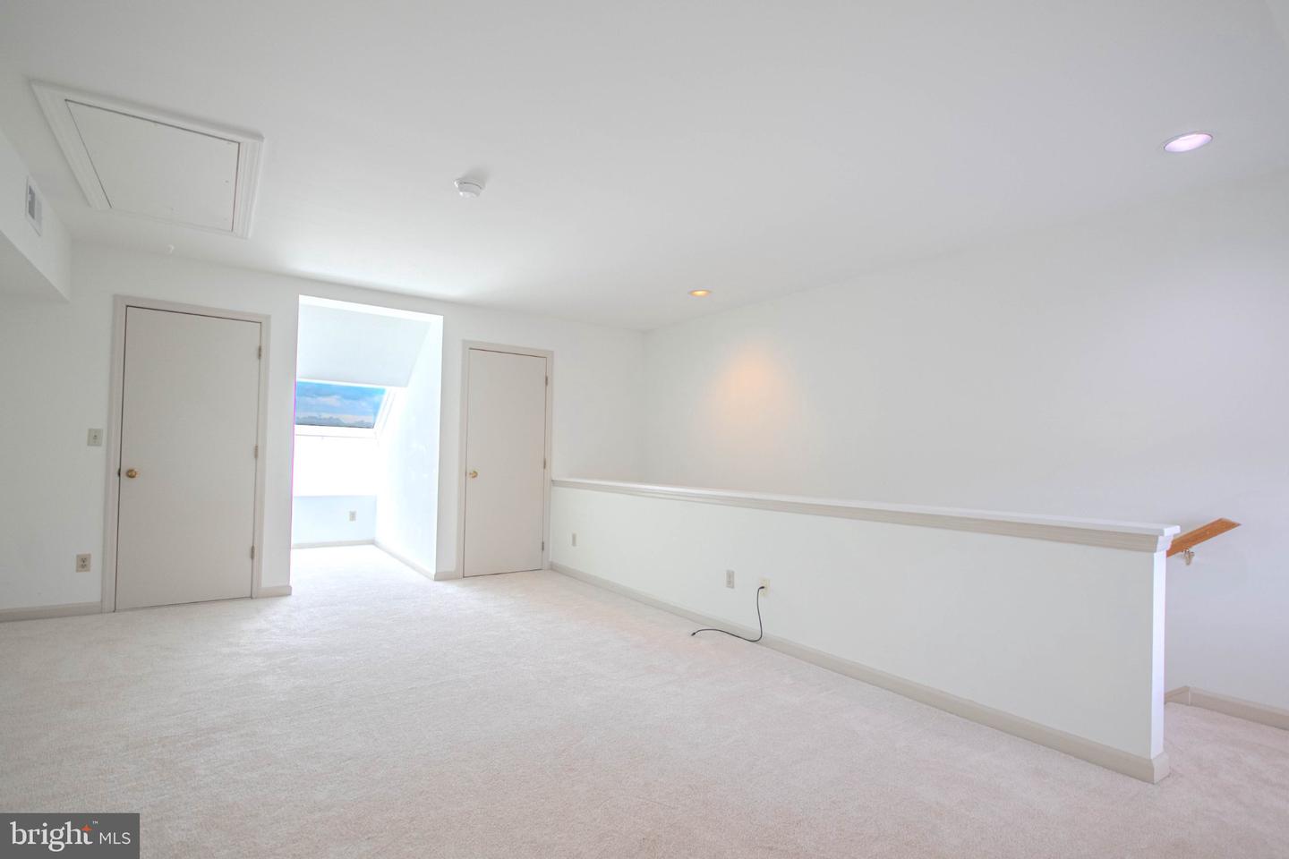 650 River Oak Ct #b-10 B Property Photo 35