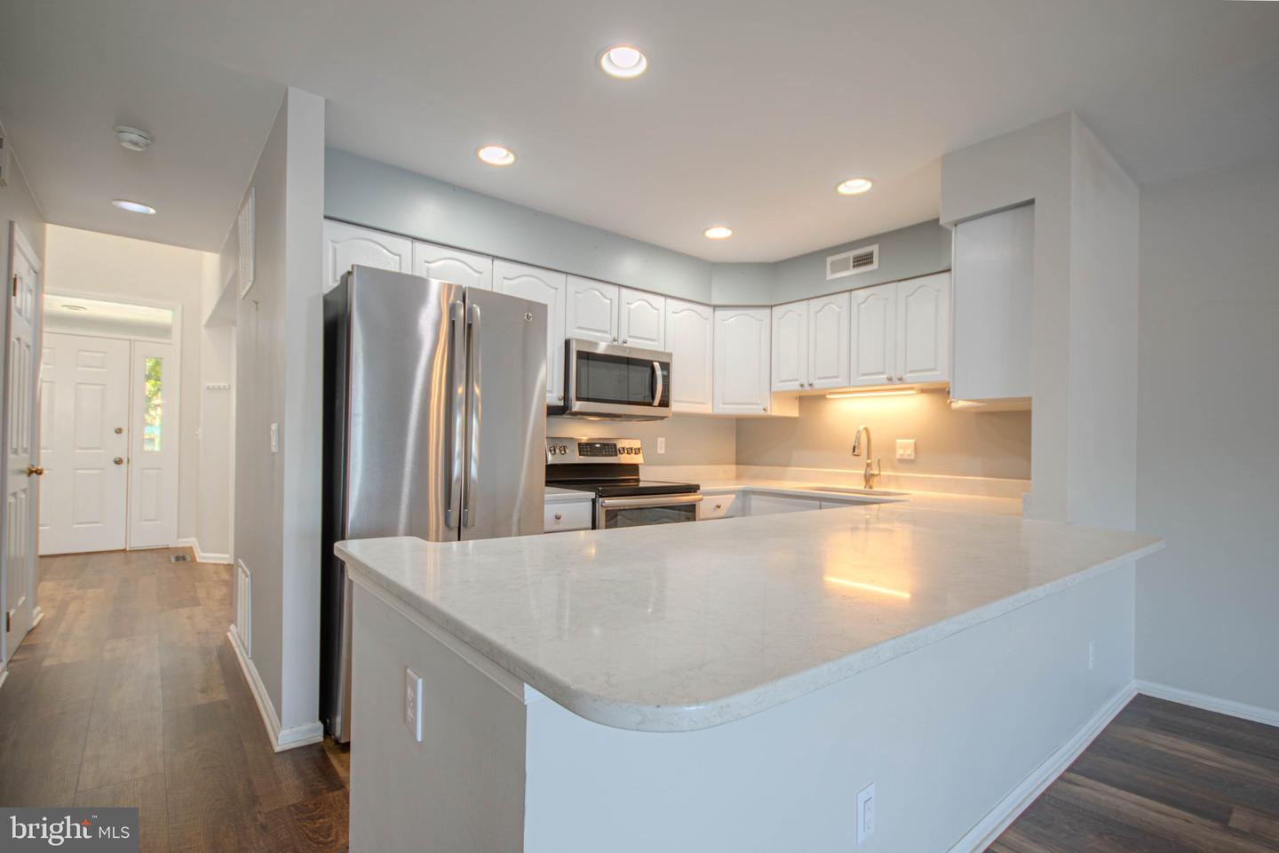 650 River Oak Ct #b-10 B Property Photo 52
