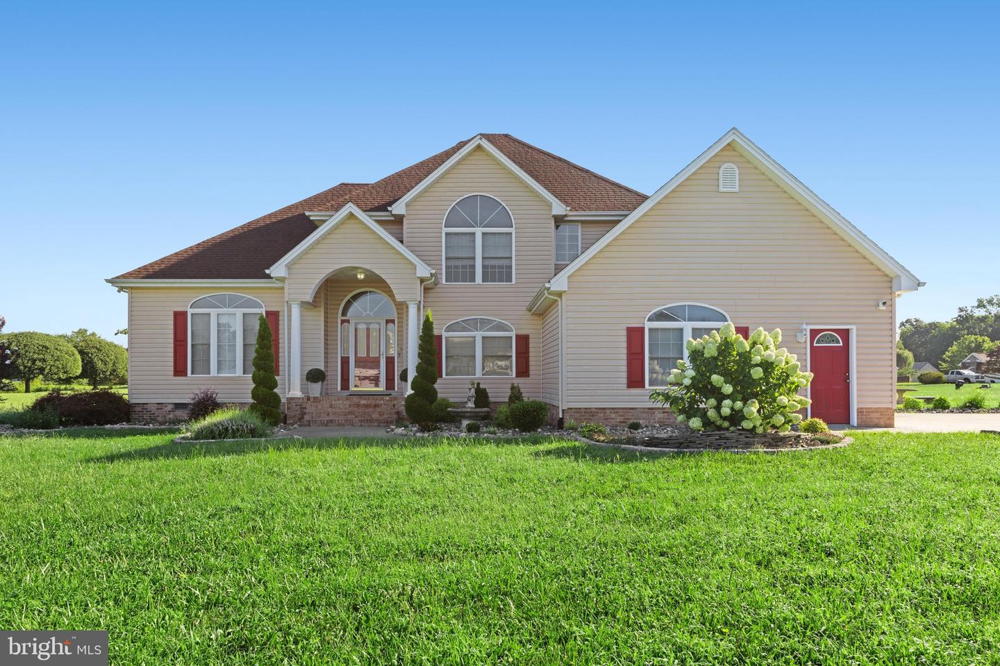 25984 Cadillac Way Property Photo 1