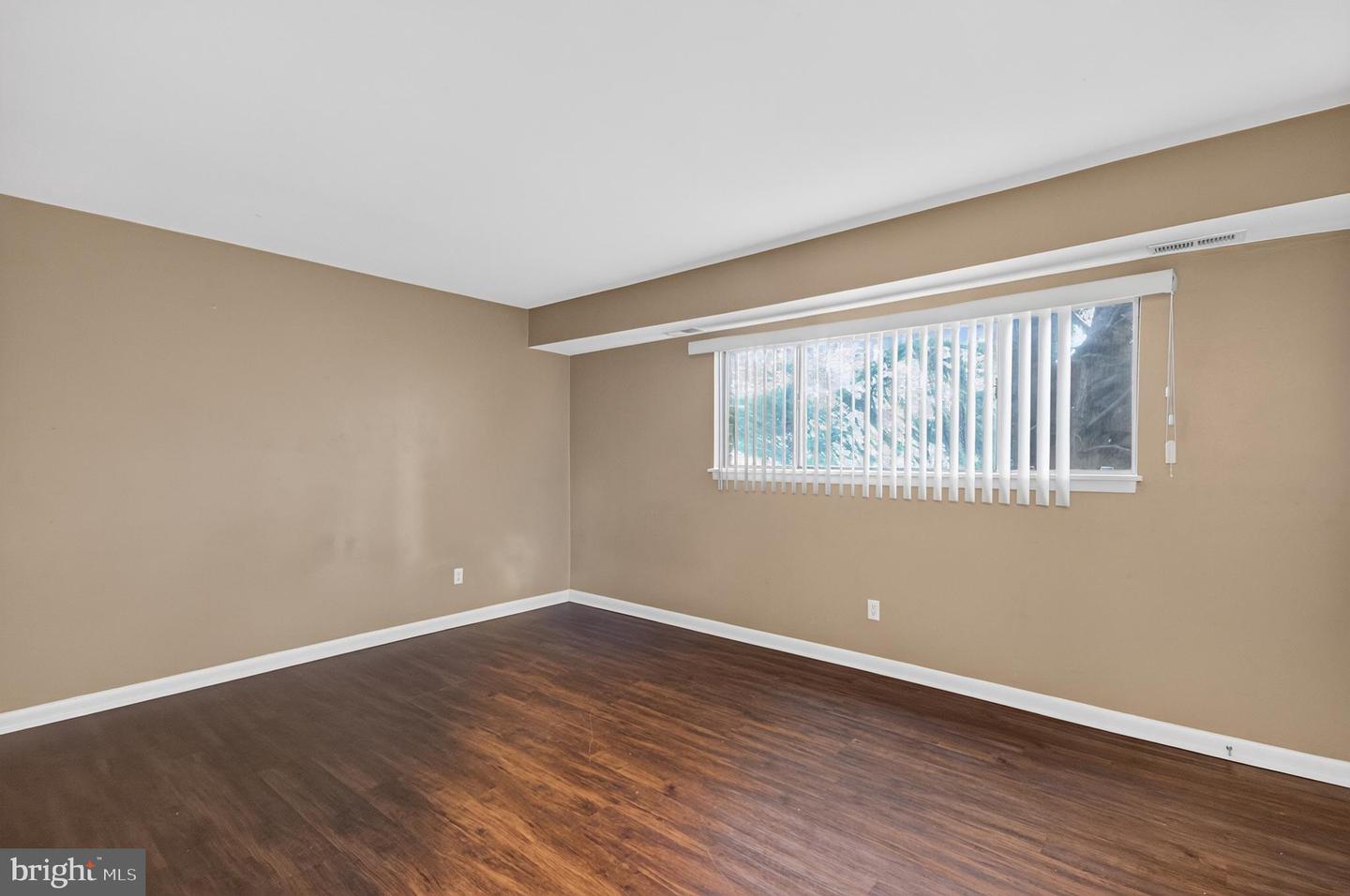 1008 Adams Ave #2c Property Photo 6