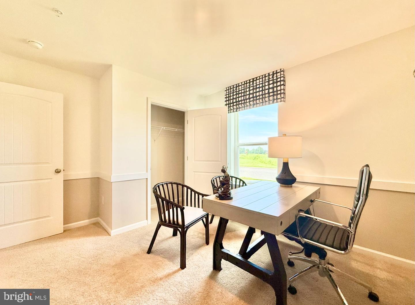 1299 Purple Orchid Loop Property Photo 4