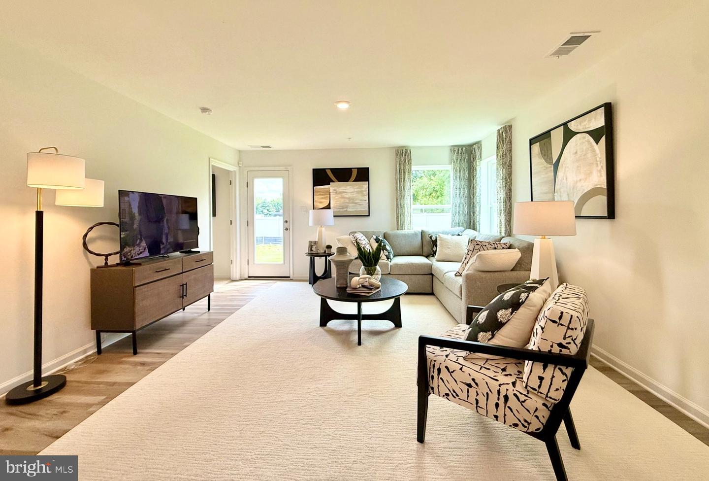 1299 Purple Orchid Loop Property Photo 13