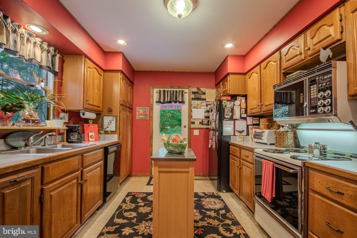 5711 Partridge Hill Rd Property Photo 12