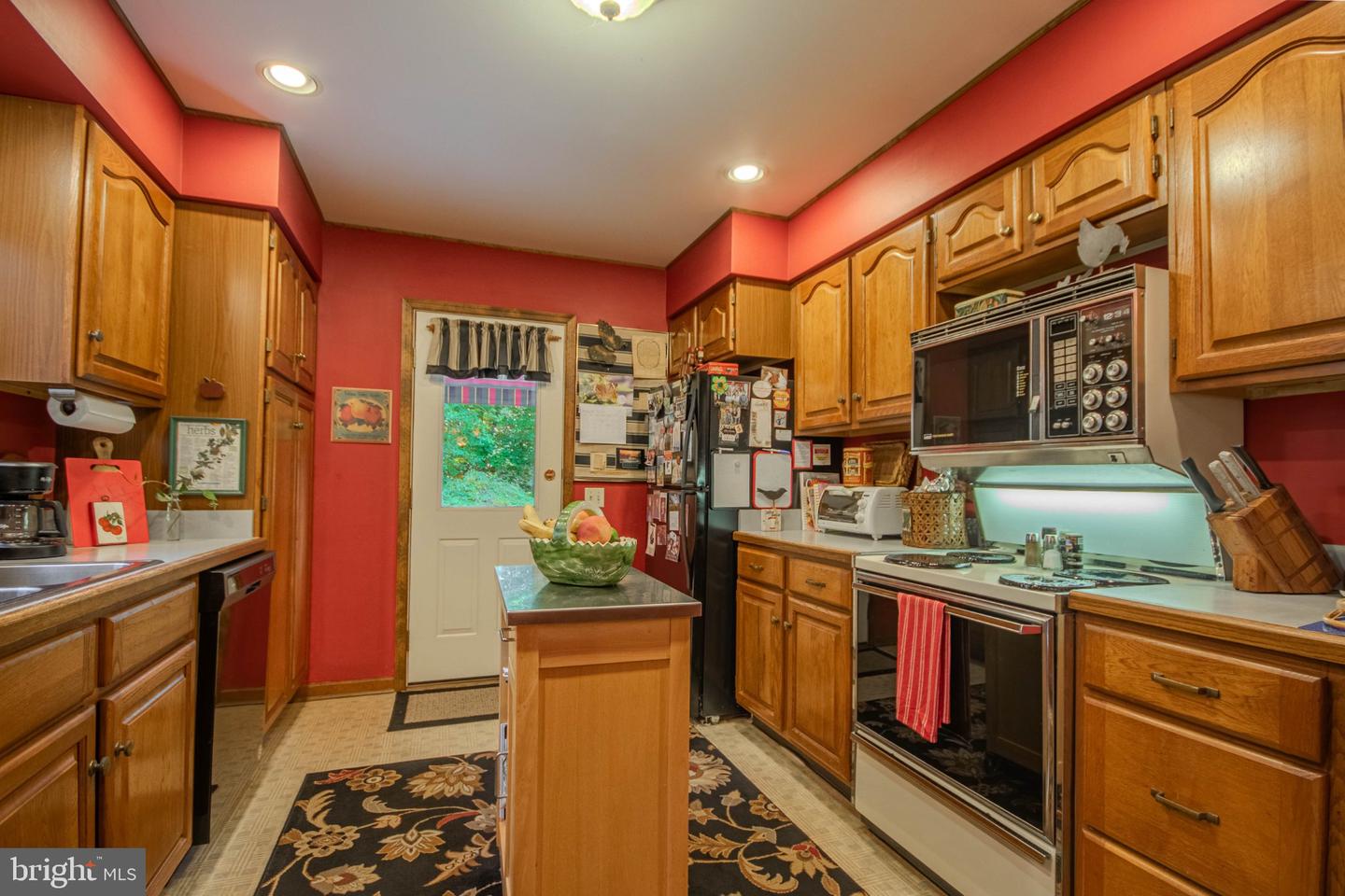 5711 Partridge Hill Rd Property Photo 13