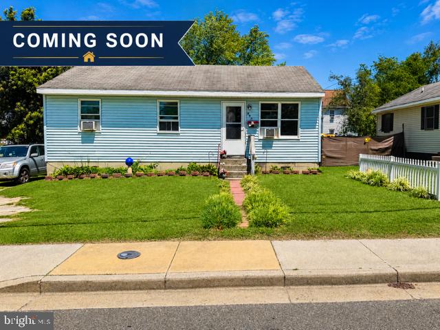 503 Booth St Property Photo 1