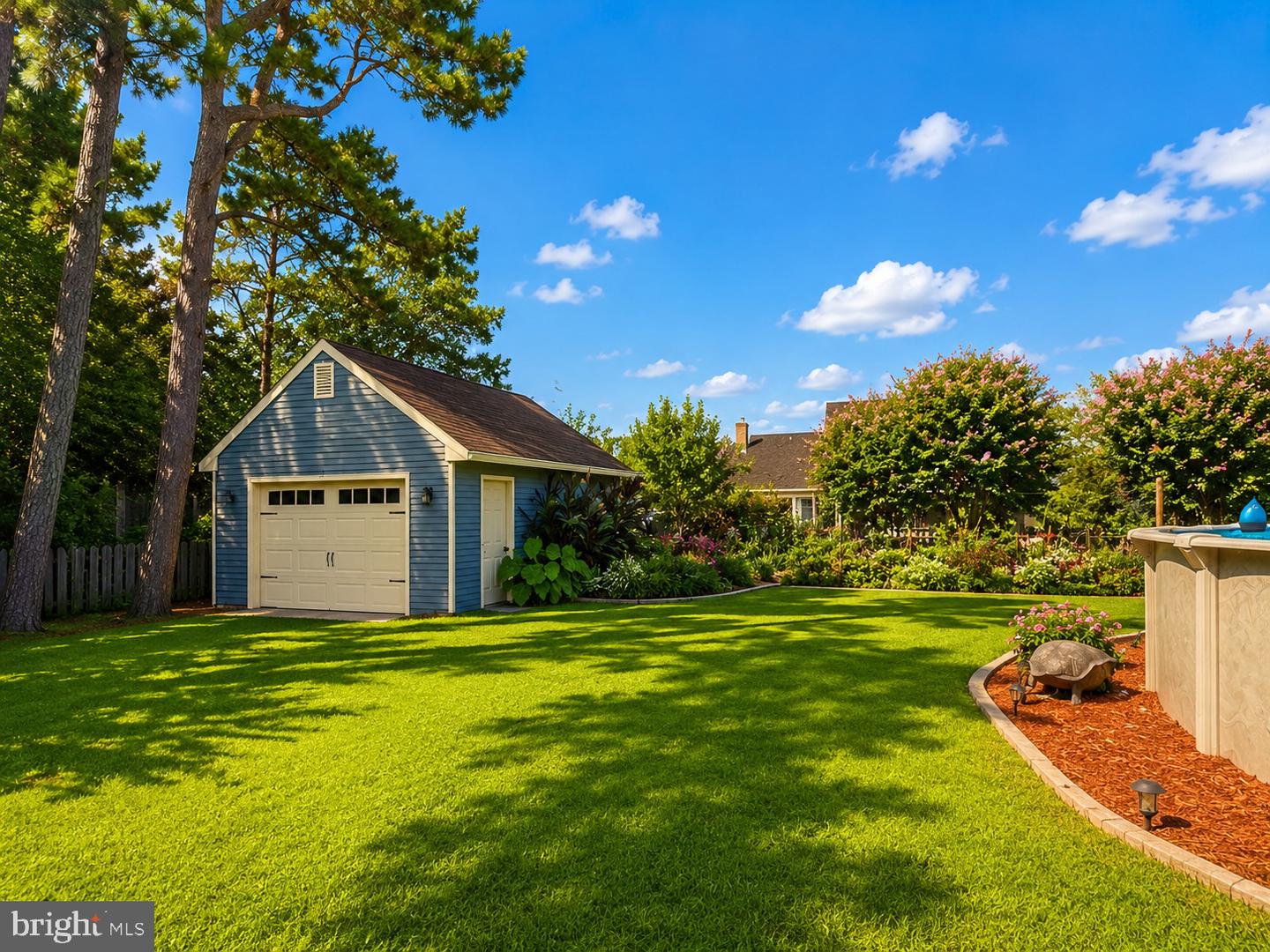 6419 Freedom Way Property Photo 3