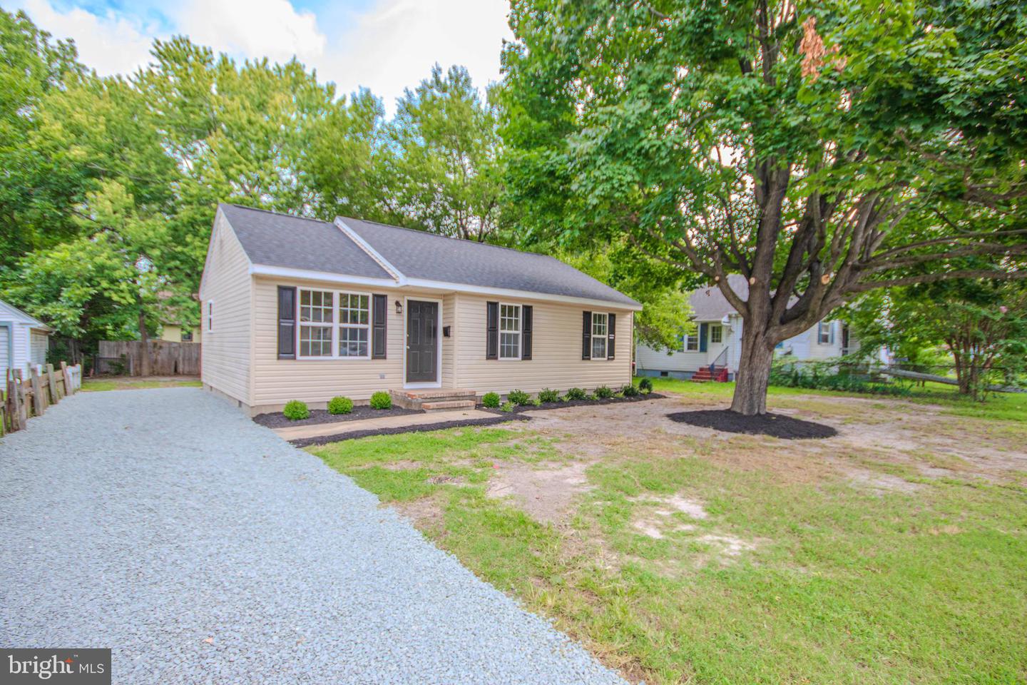 103 Kendall St Property Photo 4