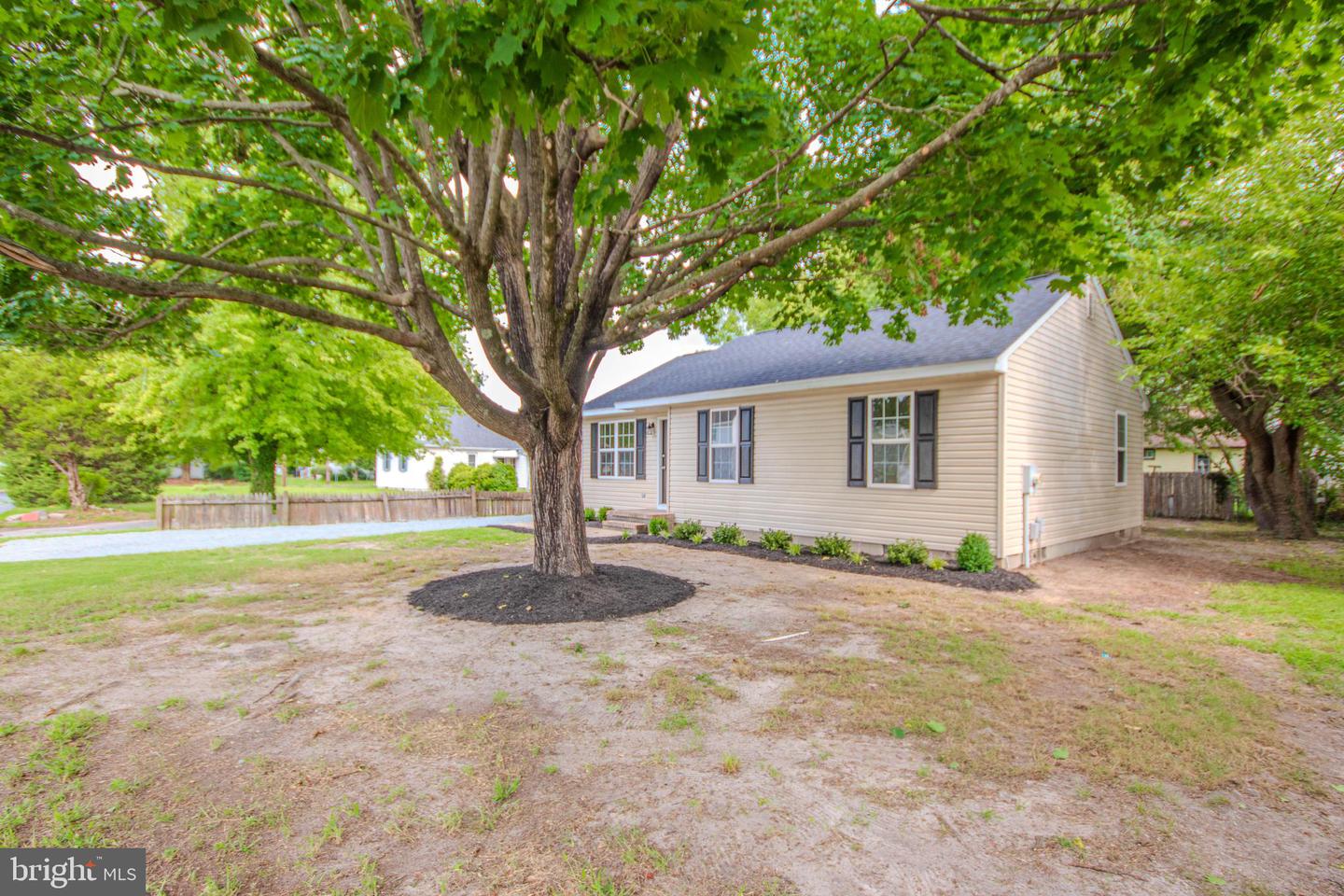 103 Kendall St Property Photo 5