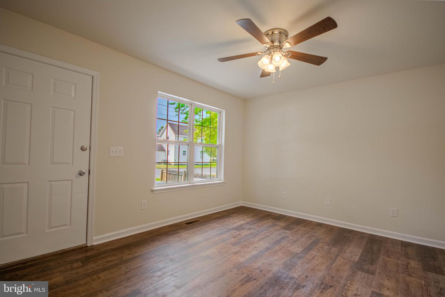 103 Kendall St Property Photo 7