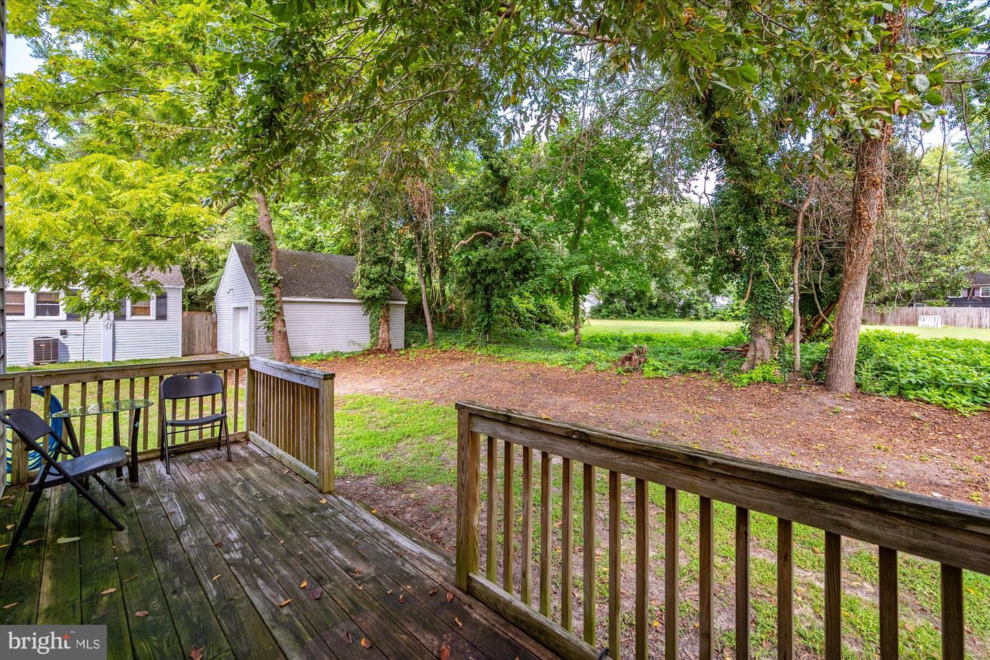 405 Somerset Ave Property Photo 45