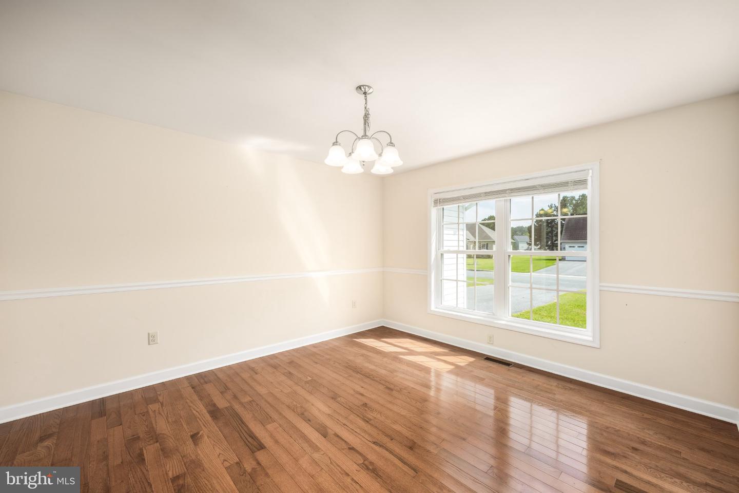 108 Glenbrooke Ct Property Photo 6