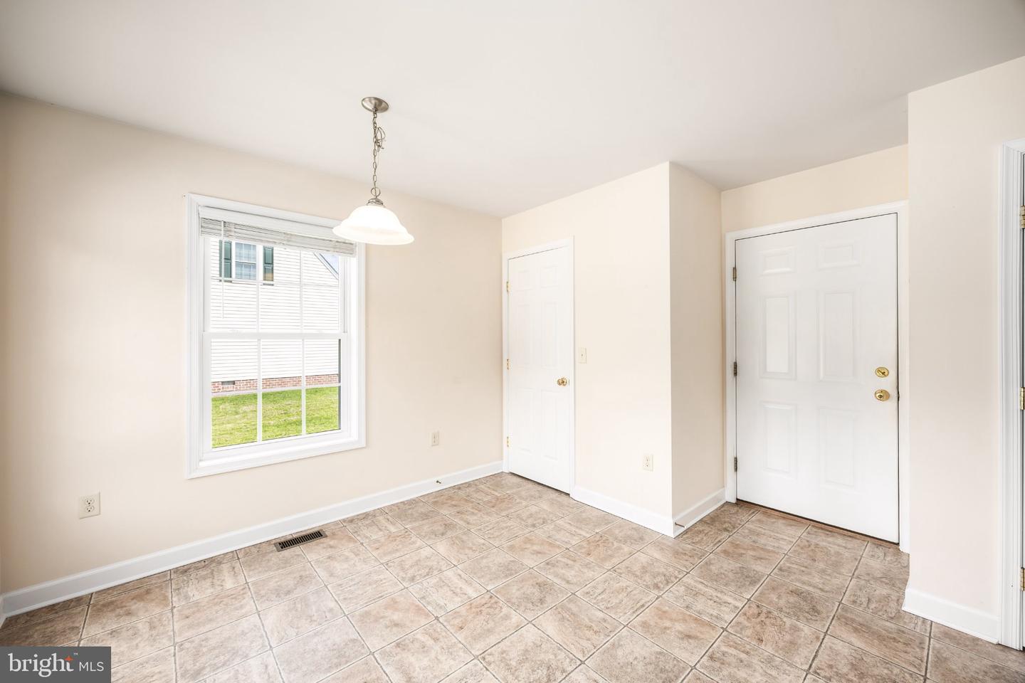 108 Glenbrooke Ct Property Photo 23