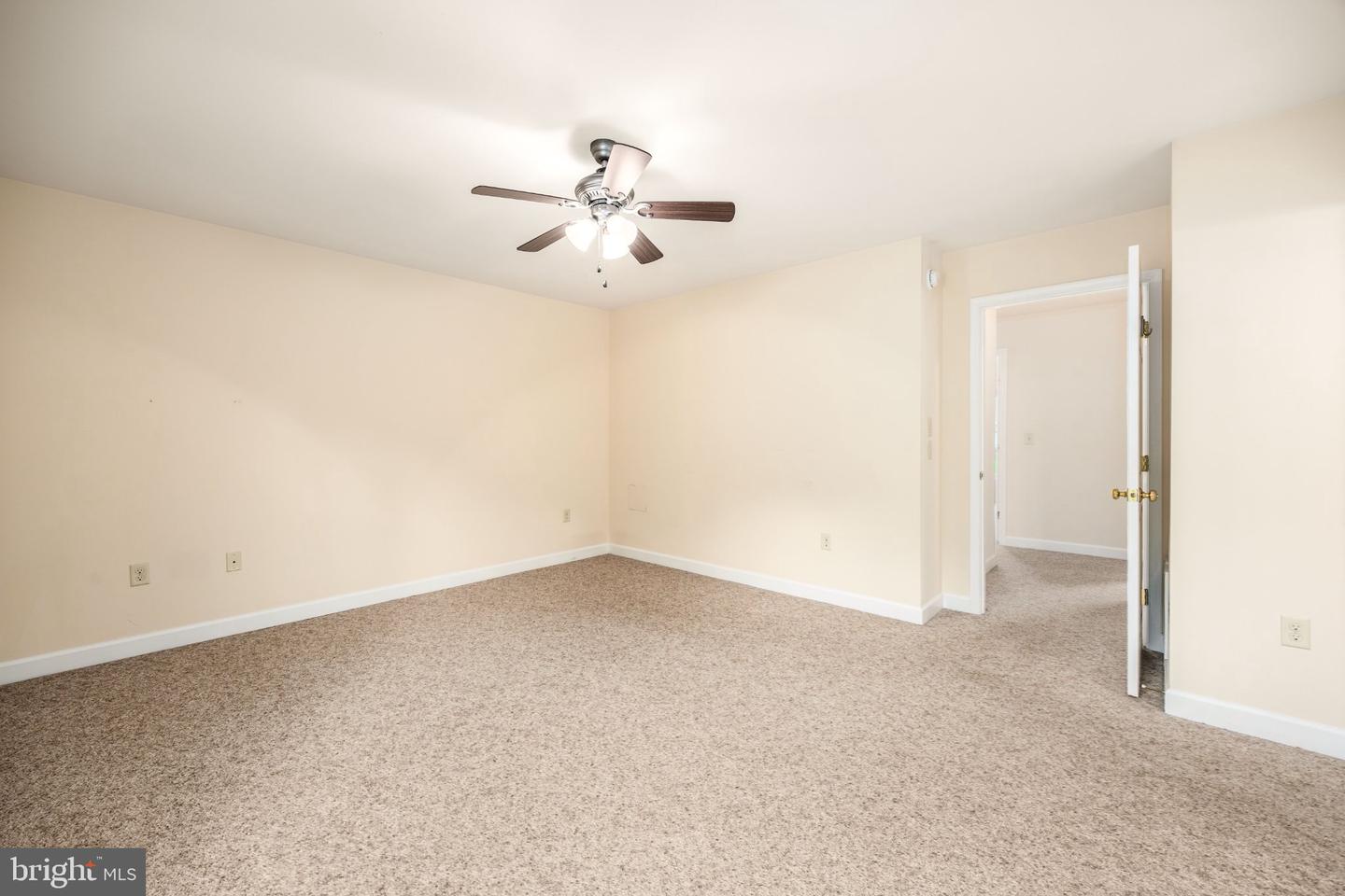 108 Glenbrooke Ct Property Photo 41