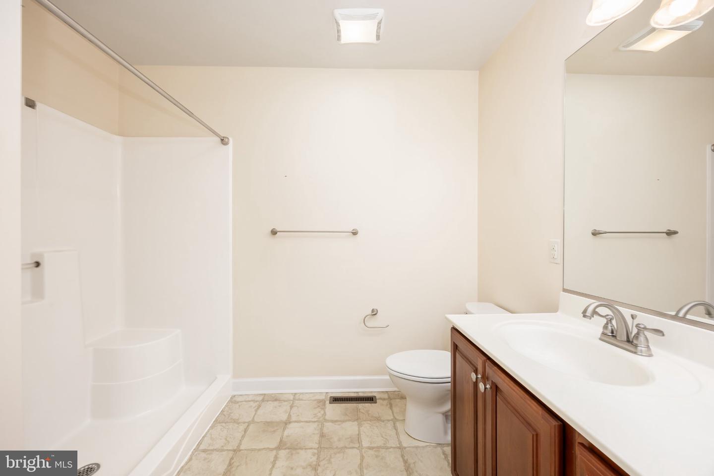 108 Glenbrooke Ct Property Photo 46