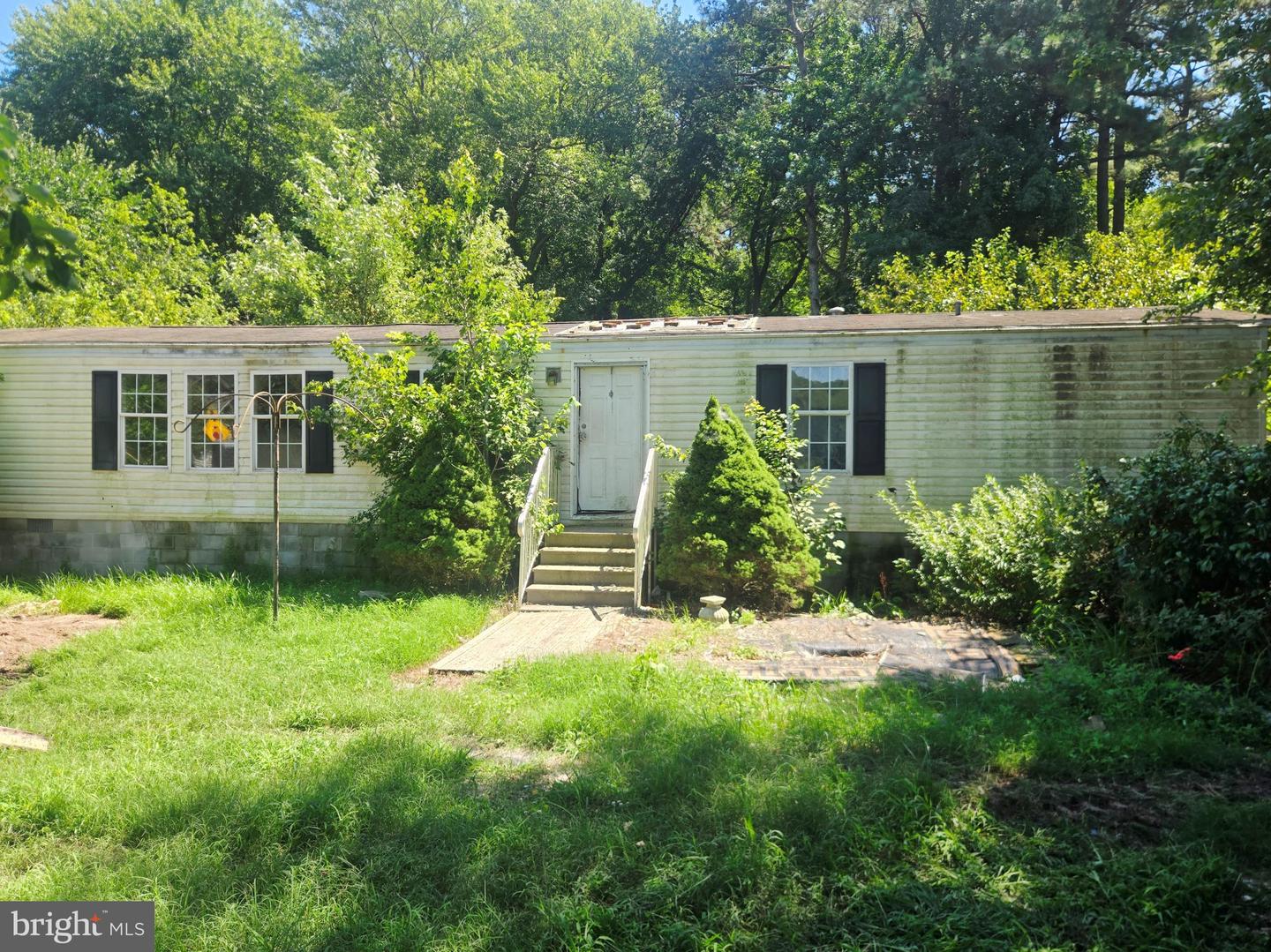 35385 Wango Rd Property Photo 1