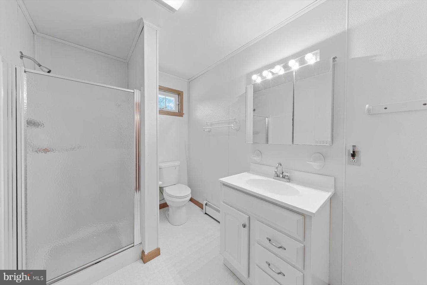 504 Swan Rd Property Photo 13
