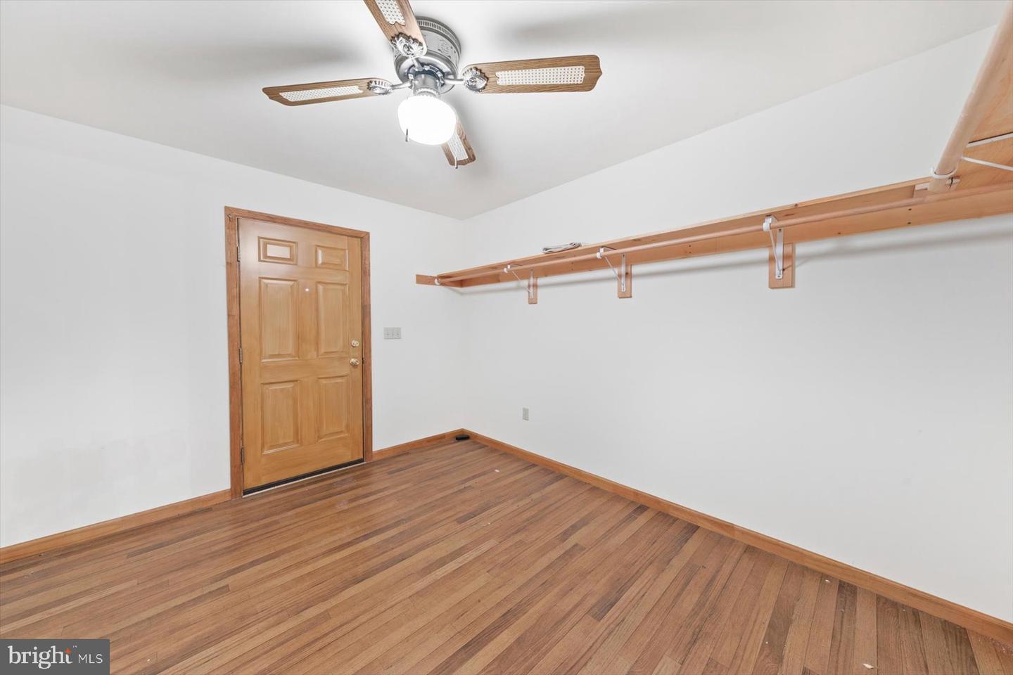 504 Swan Rd Property Photo 14