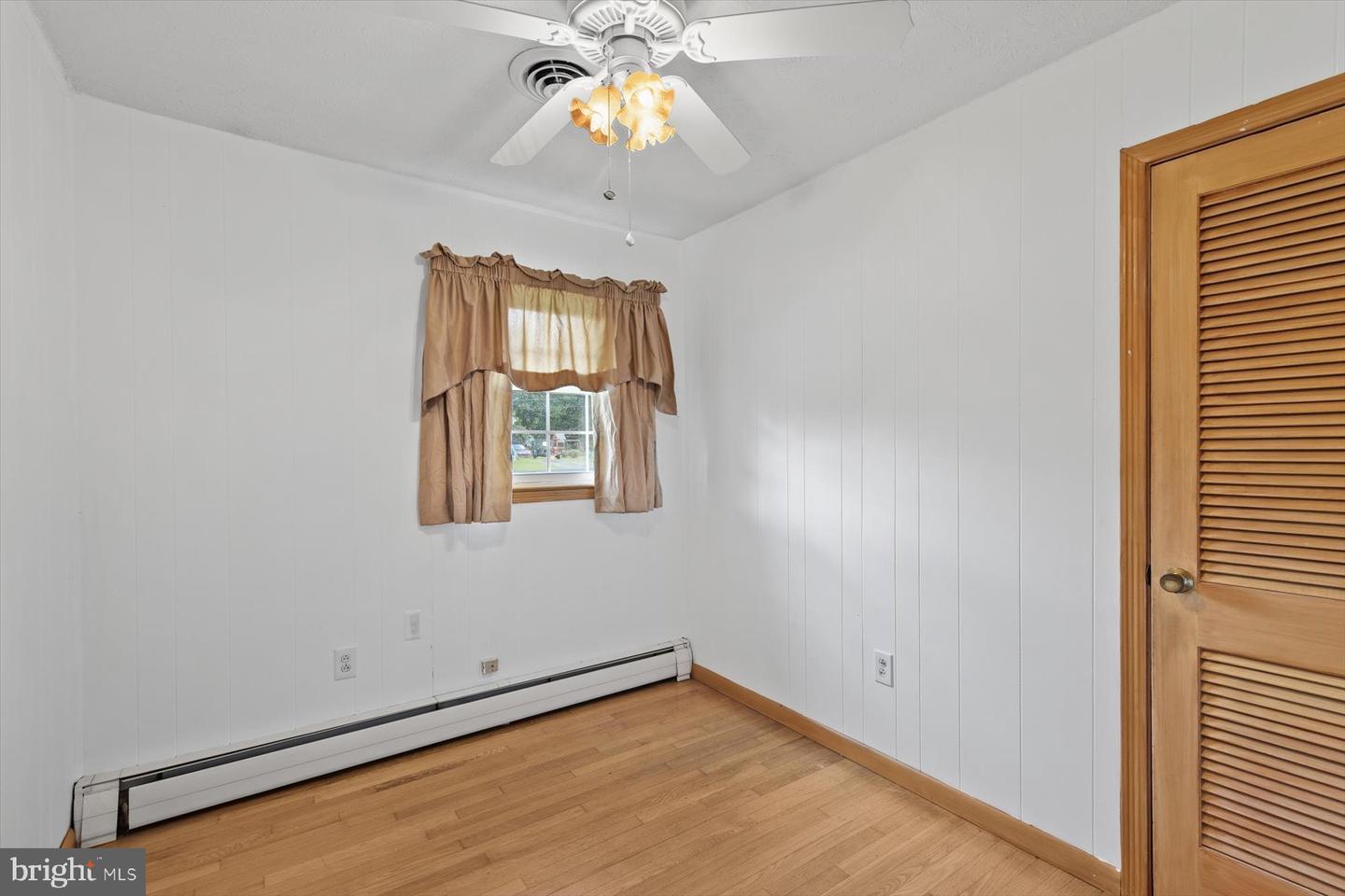 504 Swan Rd Property Photo 23