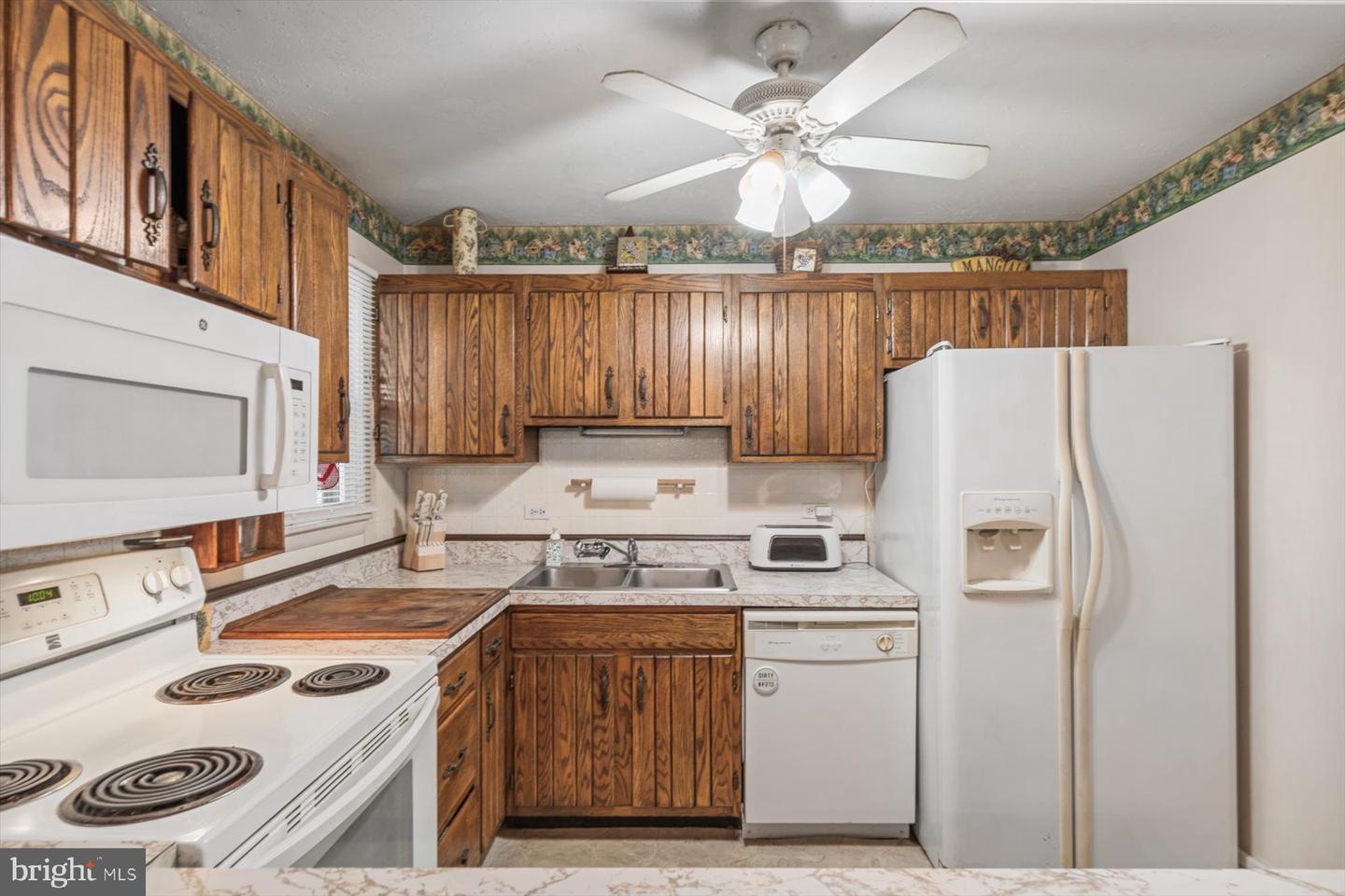 6525 Mary Jane Dr Property Photo 11