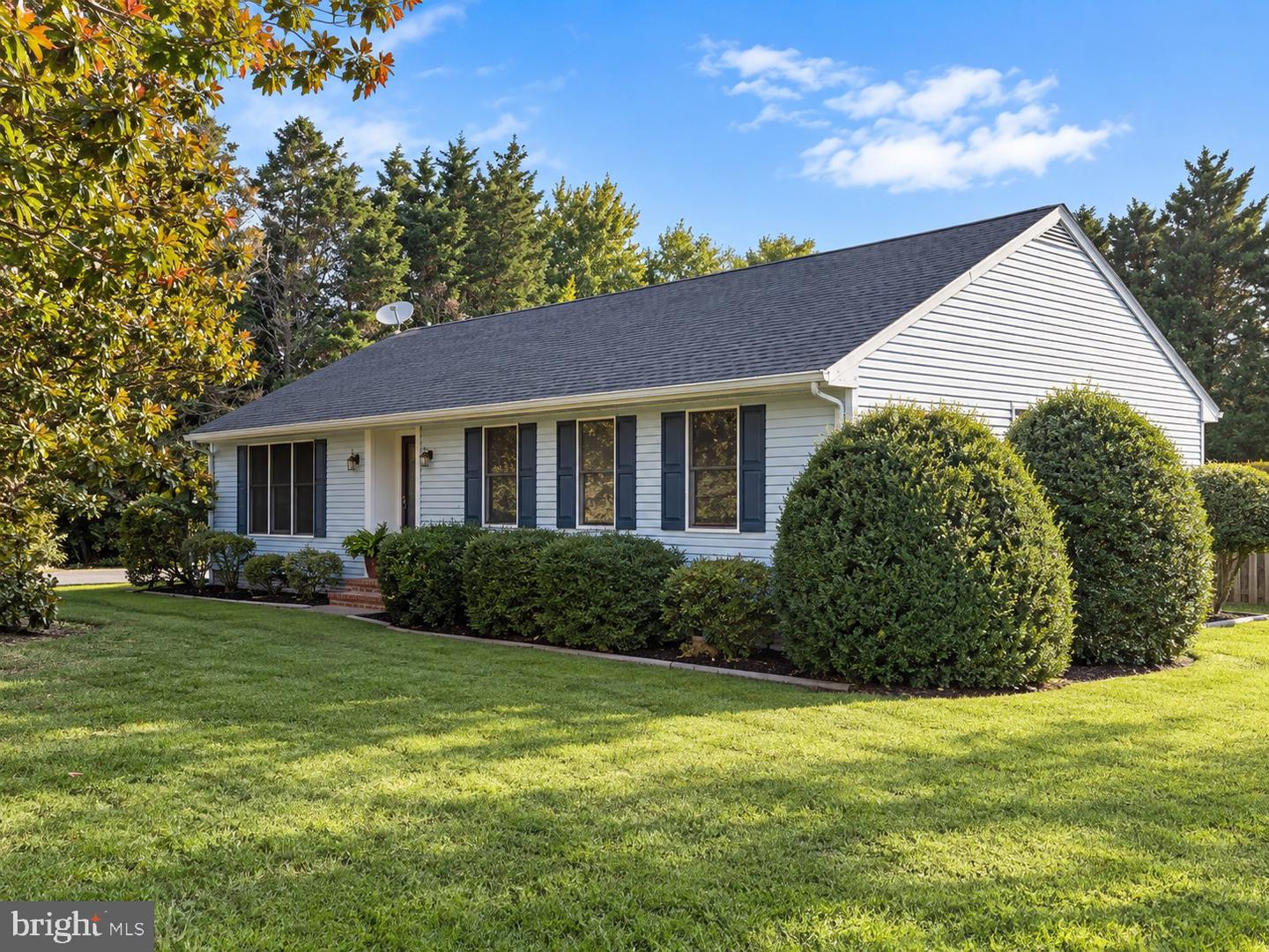 6226 AYRSHIRE DR Property Photo 1