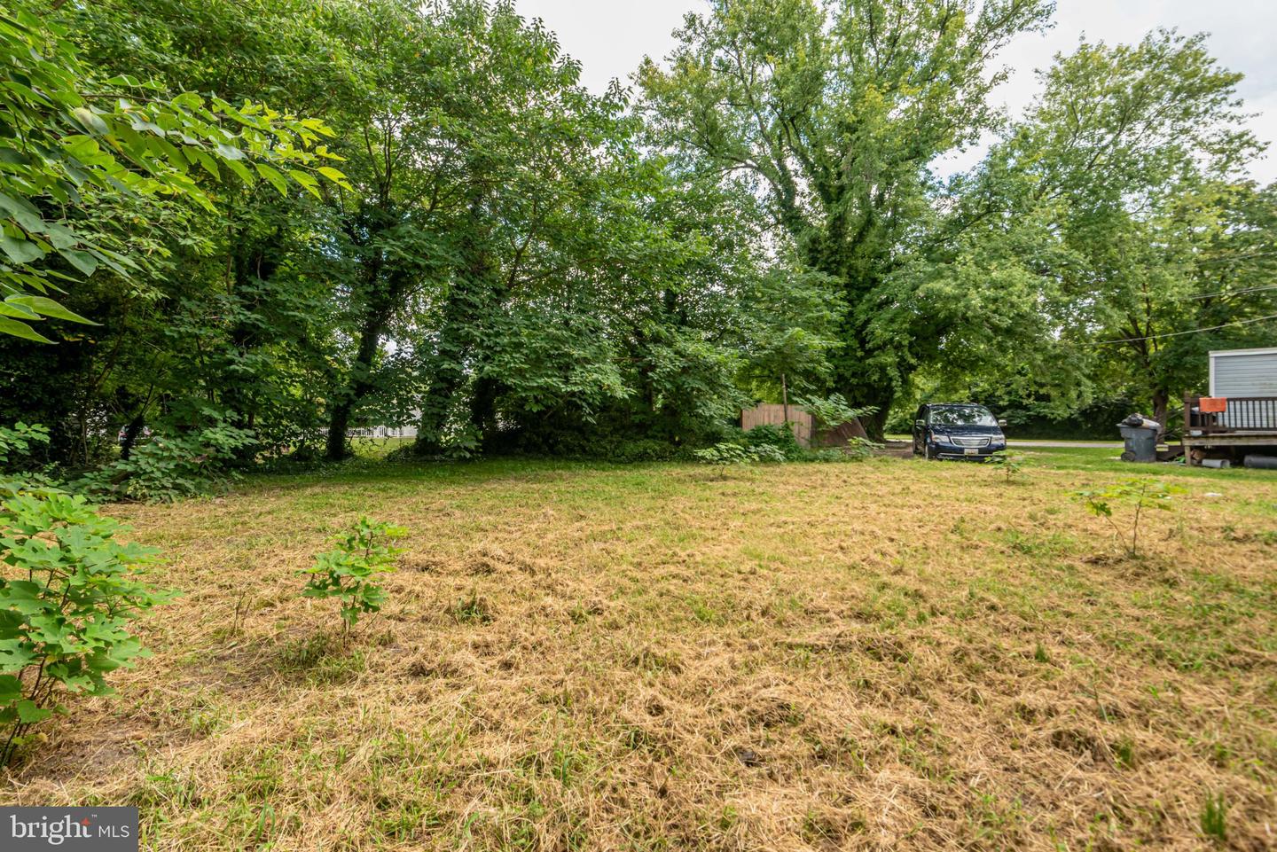 139 2nd St Property Photo 41