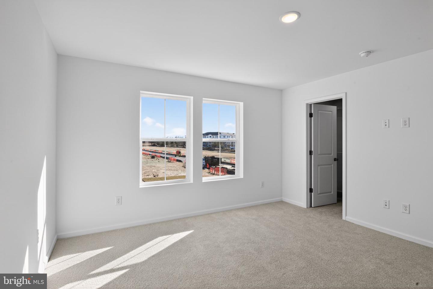 319 Clement Loop Property Photo 16