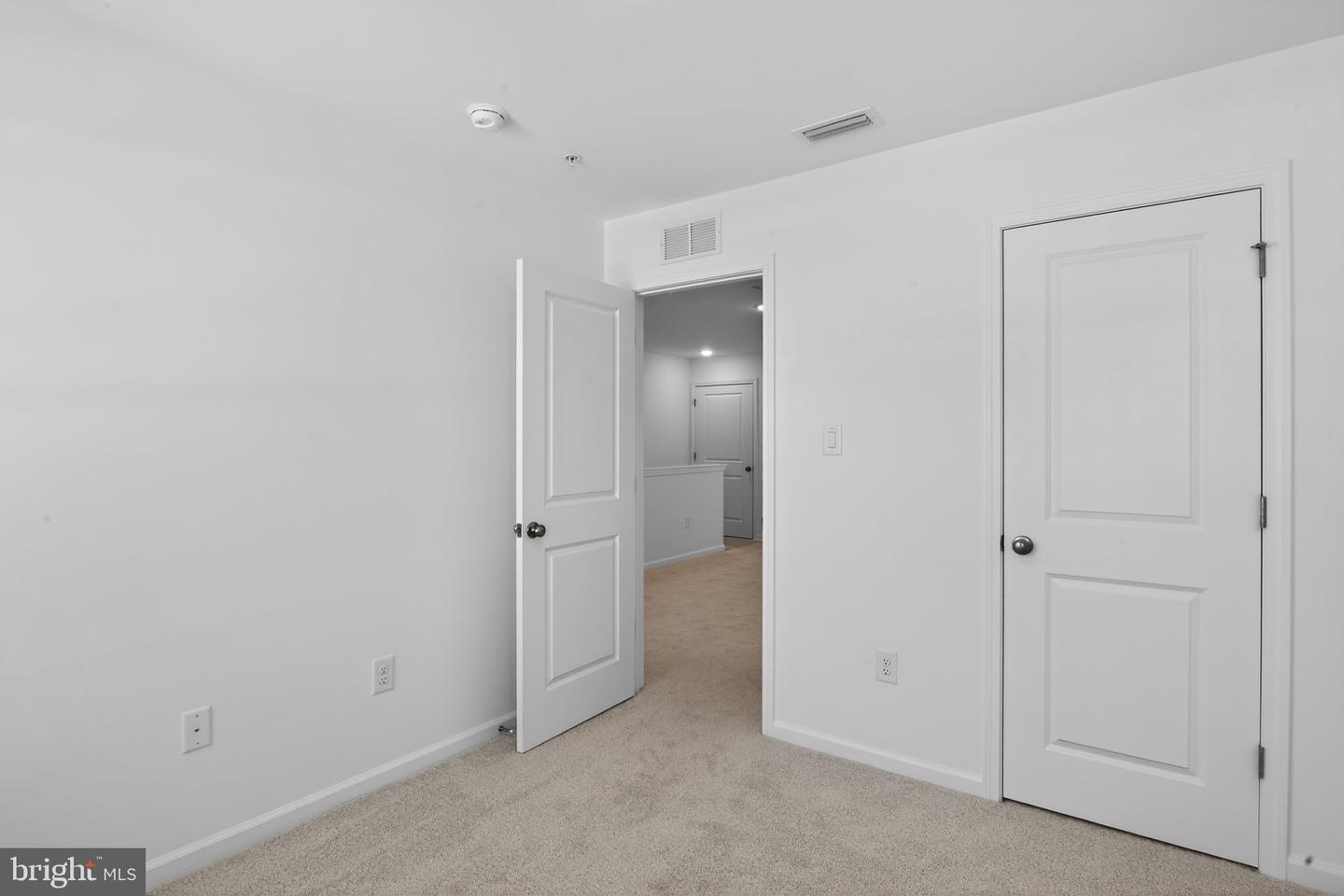 319 Clement Loop Property Photo 20