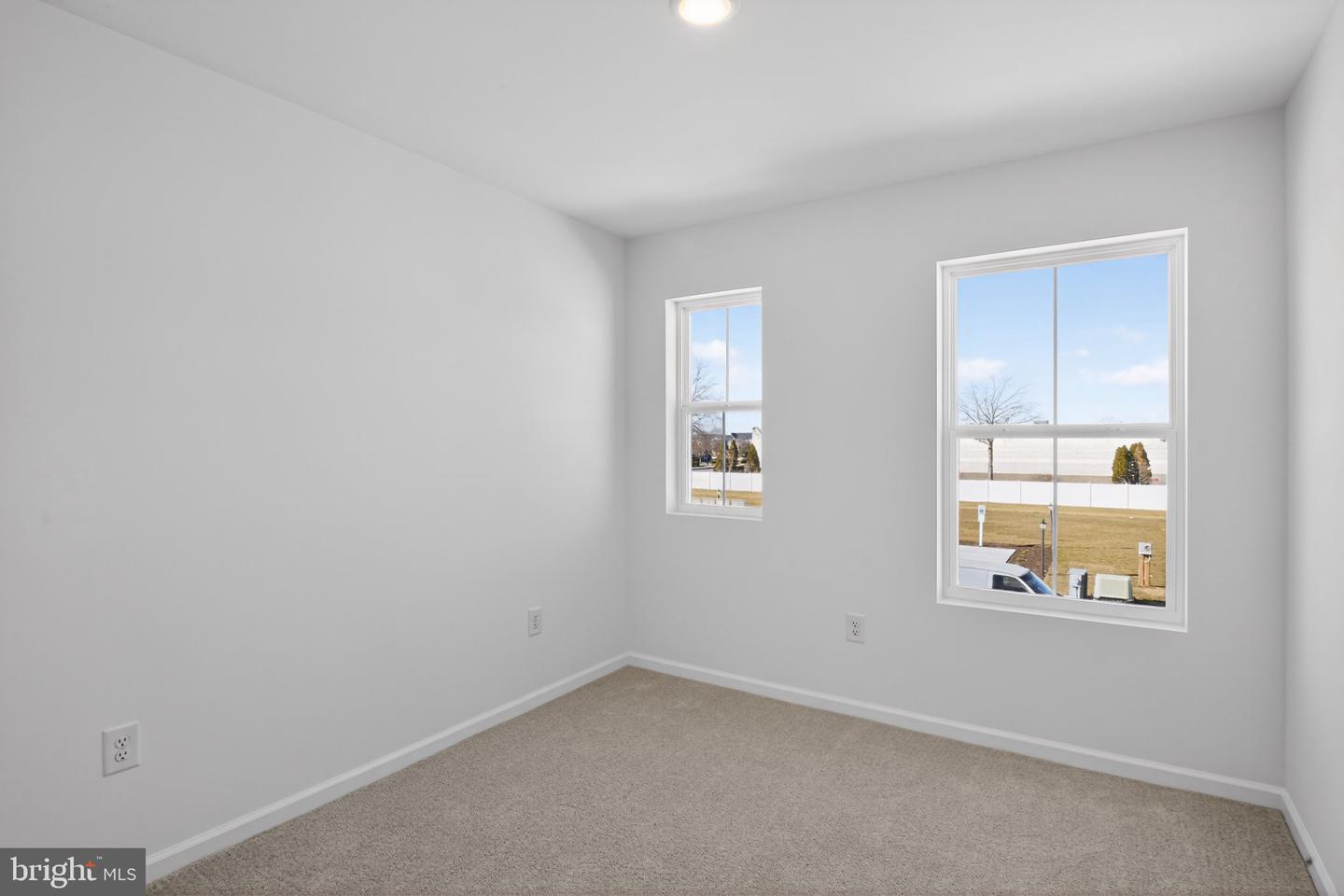 319 Clement Loop Property Photo 24