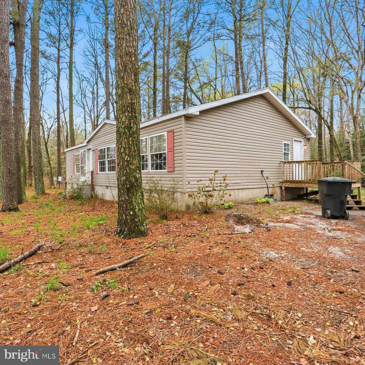 8434 HURLEYS NECK RD Property Photo 1