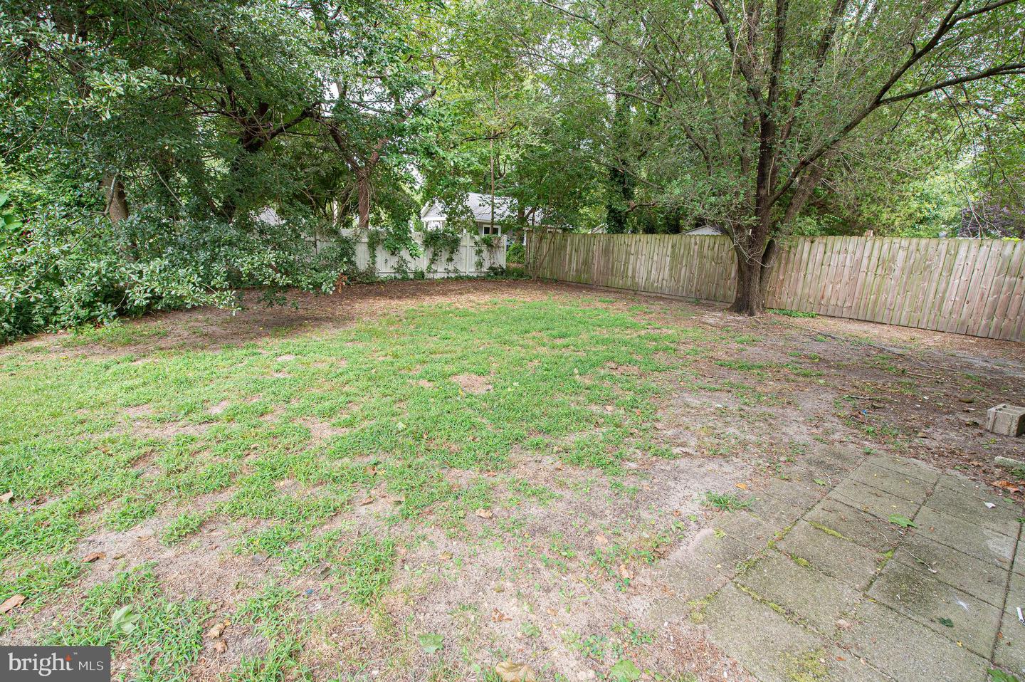 433 Virginia Ave Property Photo 12