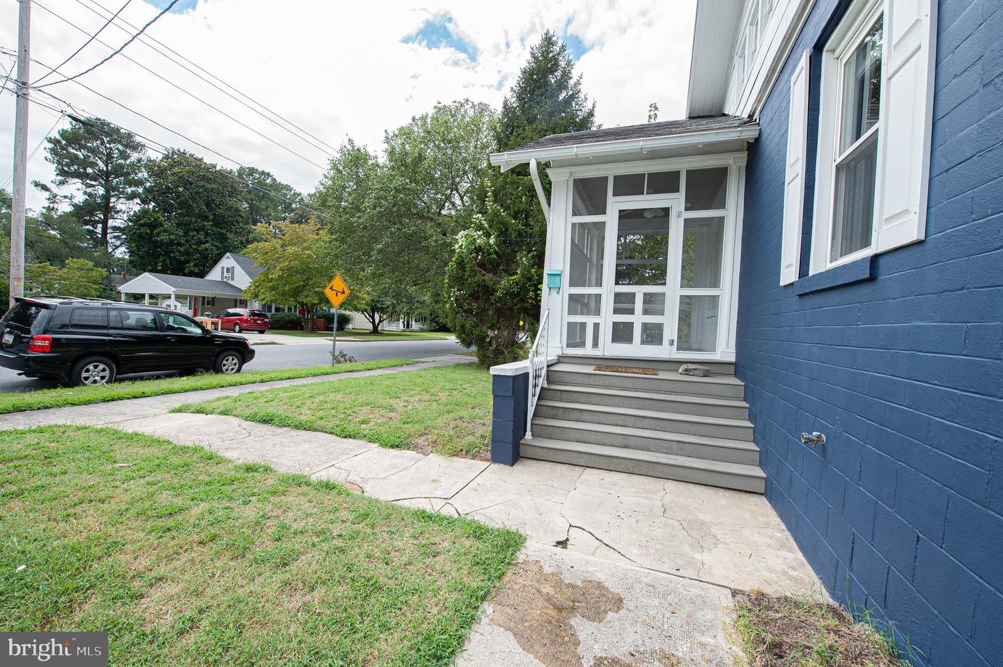 433 Virginia Ave Property Photo 17