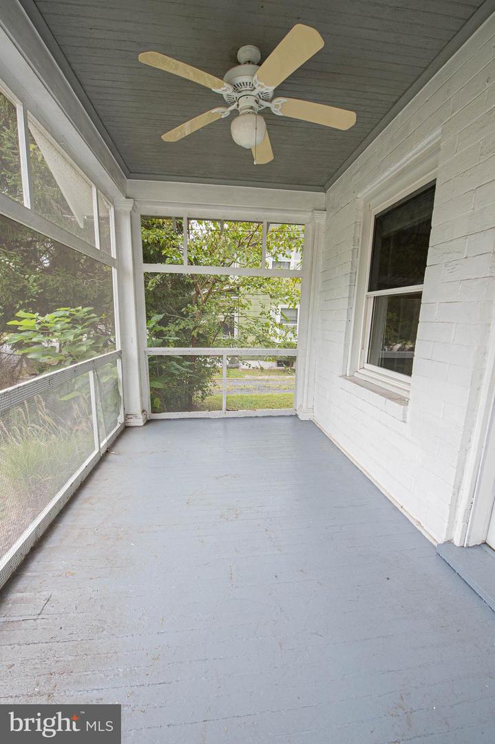 433 Virginia Ave Property Photo 19