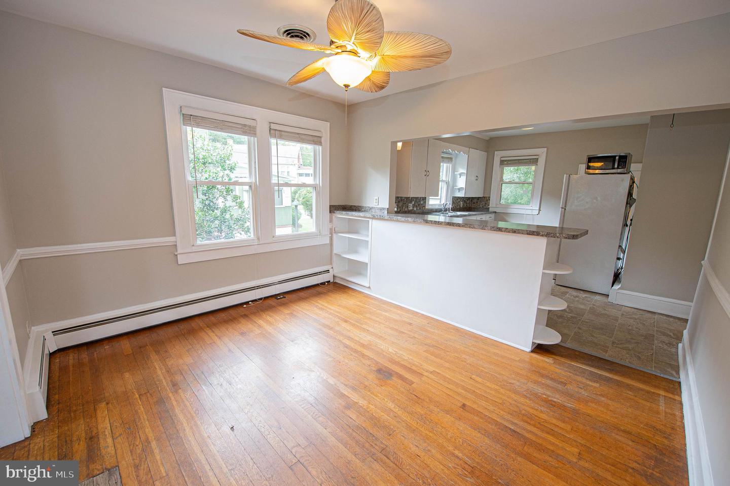 433 Virginia Ave Property Photo 33