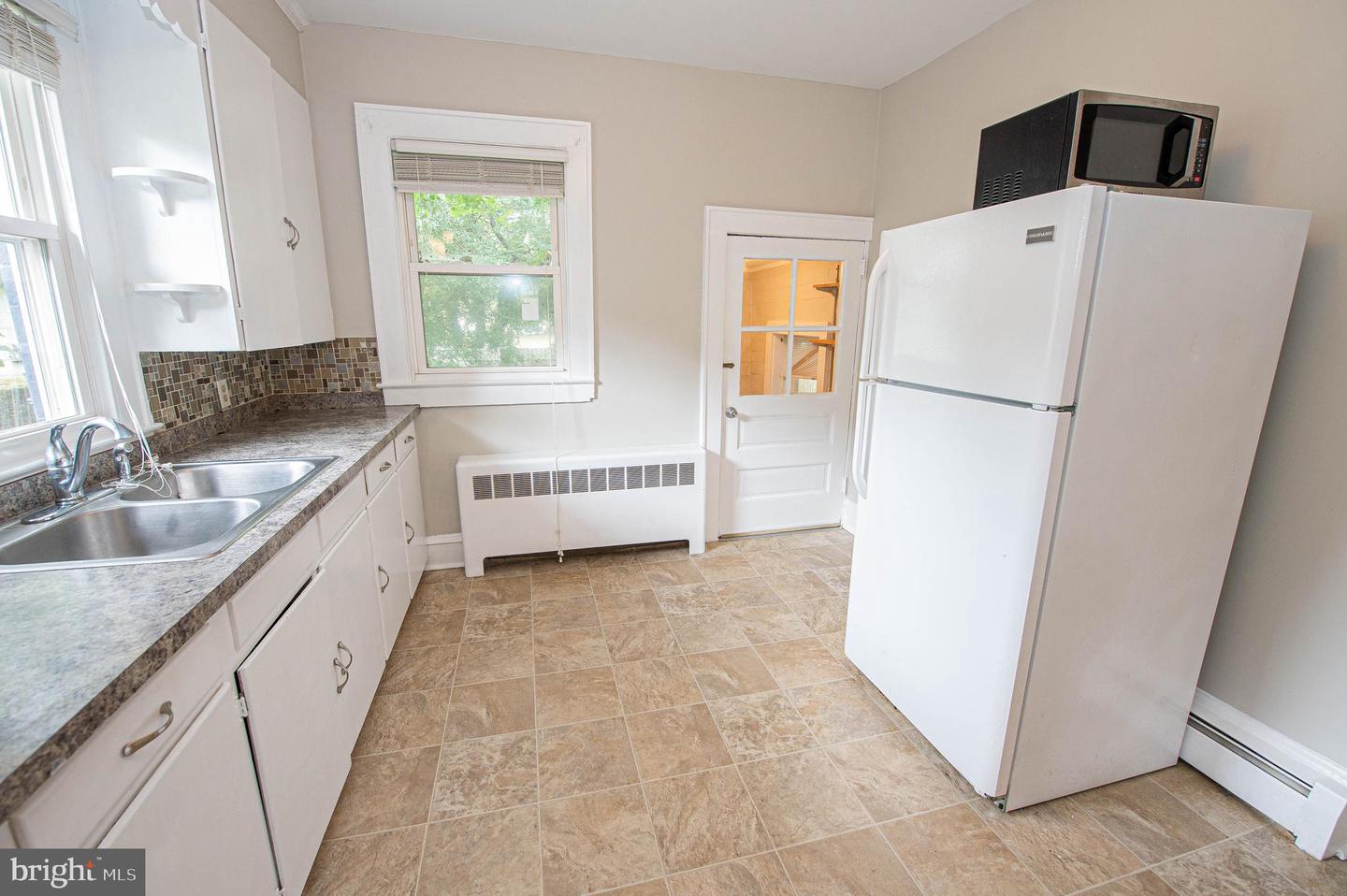433 Virginia Ave Property Photo 41