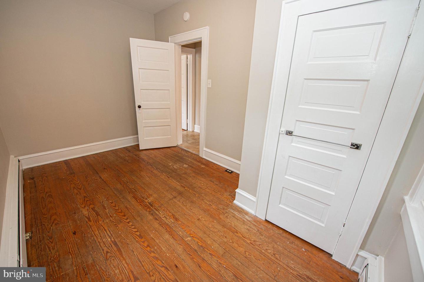 433 Virginia Ave Property Photo 55