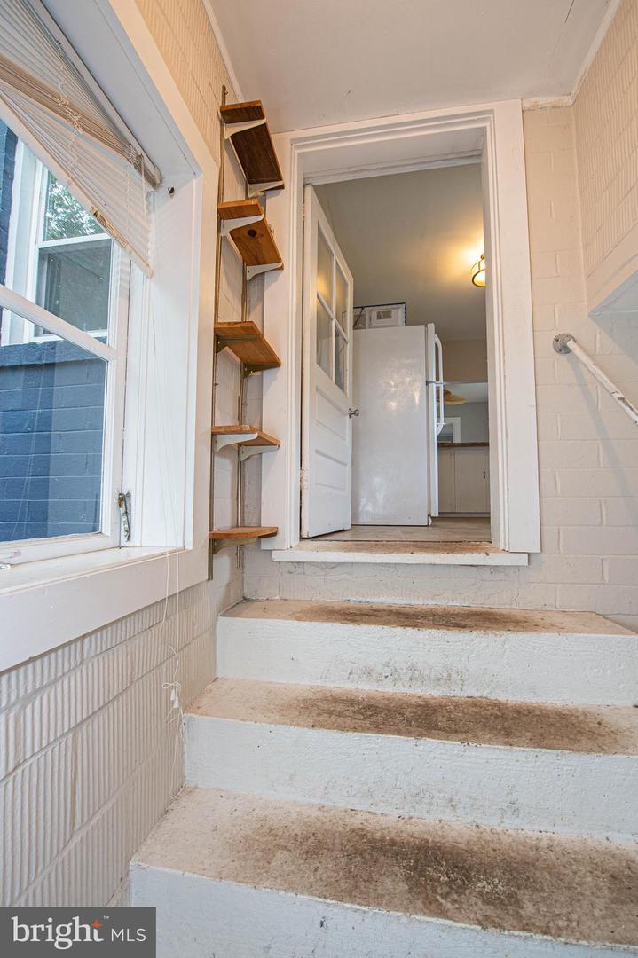 433 Virginia Ave Property Photo 68