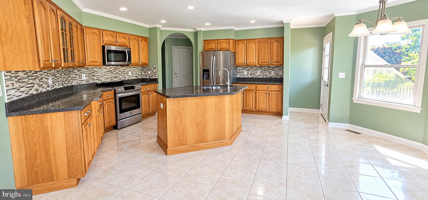 26275 Wolfe Creek Dr Property Photo 6