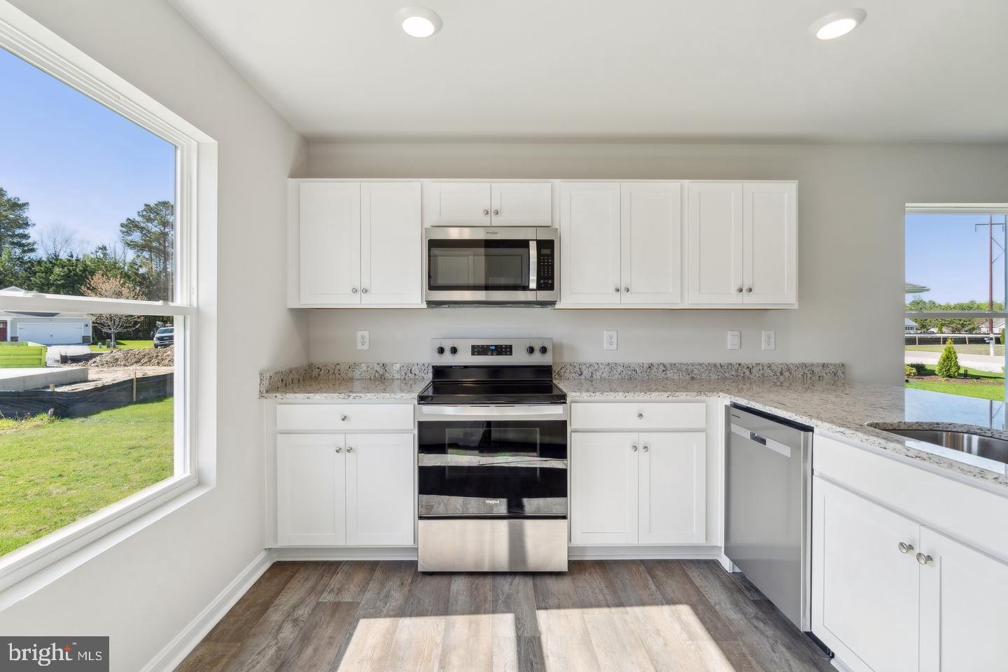 1295 Purple Orchid Loop Property Photo 4