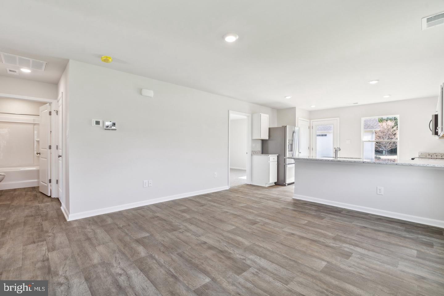 1295 Purple Orchid Loop Property Photo 8