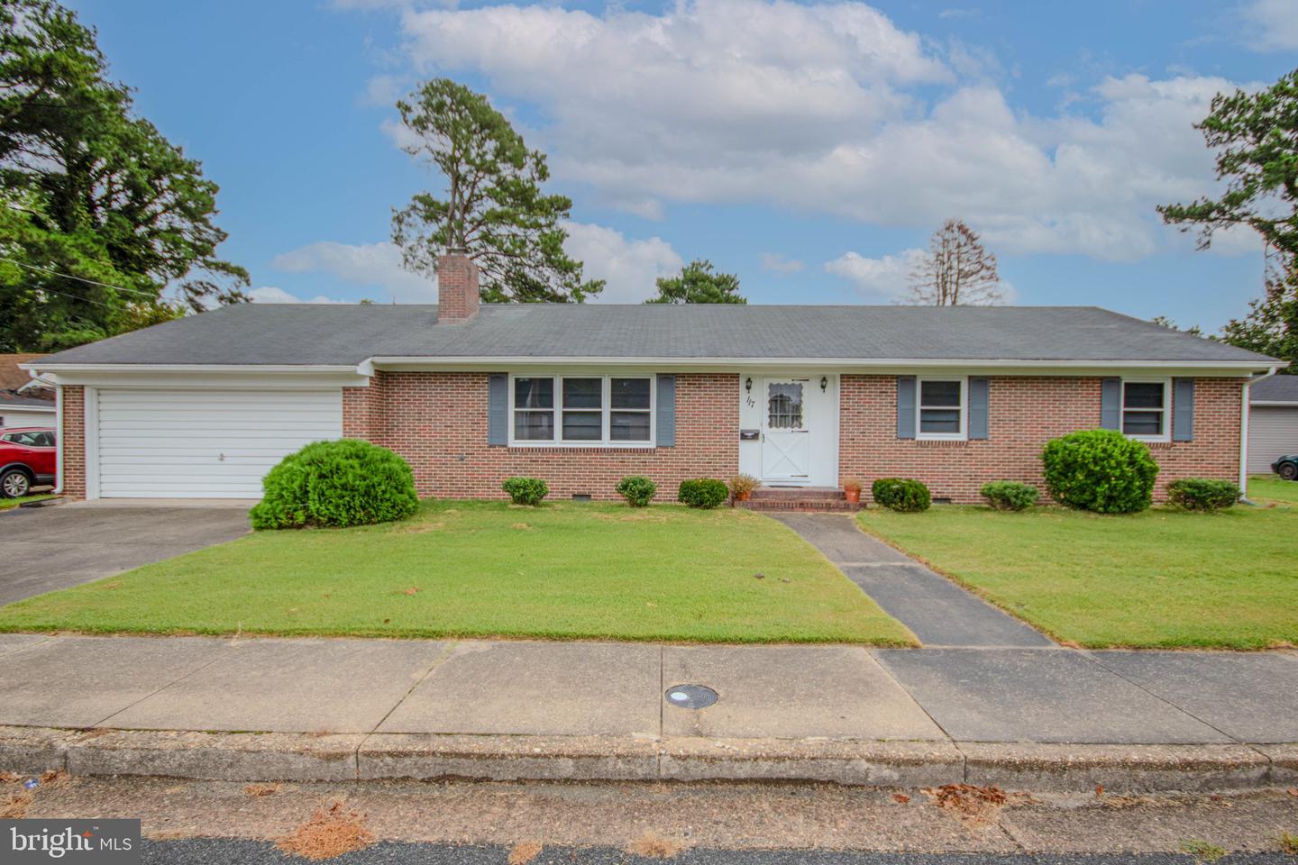 117 Walston Ave Property Photo 1