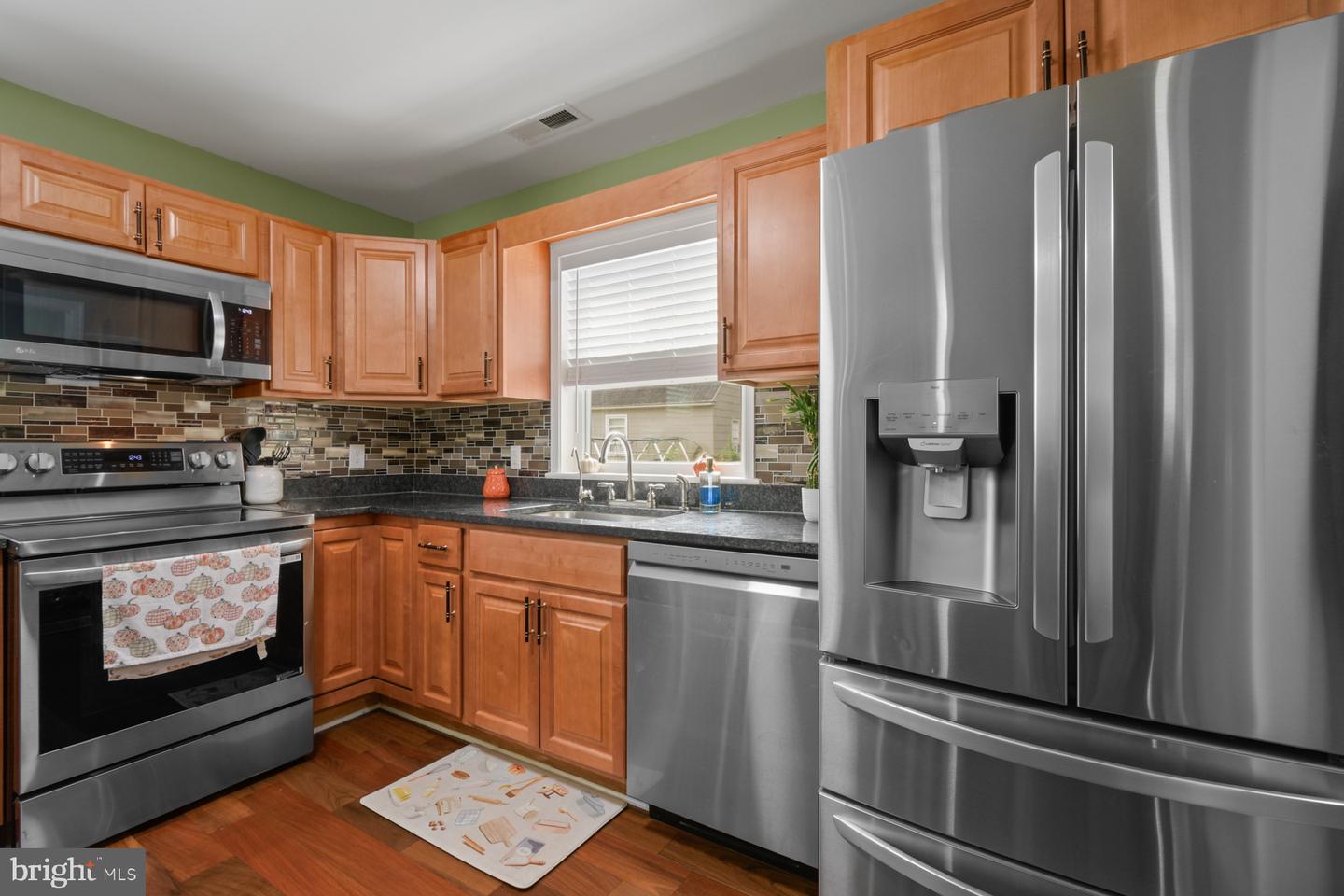 MDWC2024818 Property Photo 7